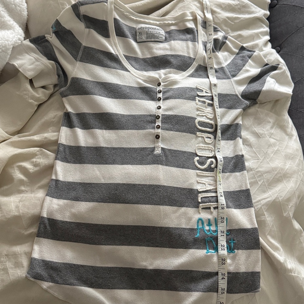 COPY - Aeropostale Shirt - Picture 7 of 7